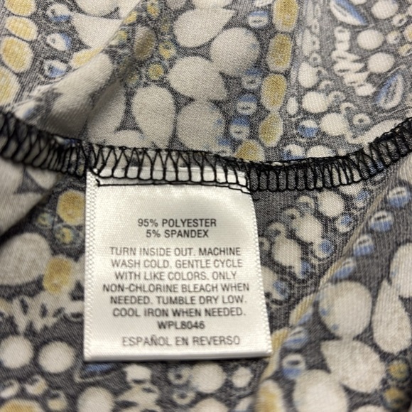 JM Collection Women Top Sz 3X Black Tan Royal blue Gem Print Keyhole Blouse - Picture 7 of 8